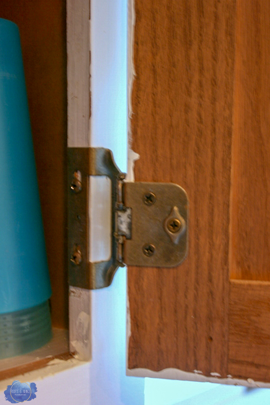 Install Overlay Kitchen Cabinet Hinges, How To Put Hinges On Cabinets