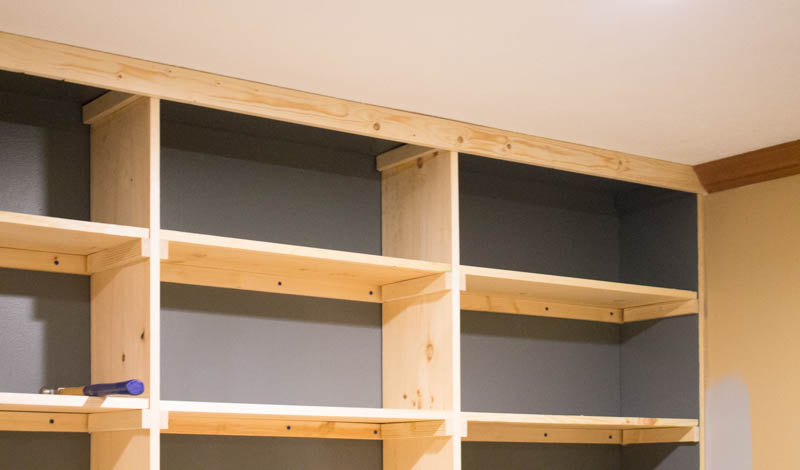 Build Built In Bookshelves