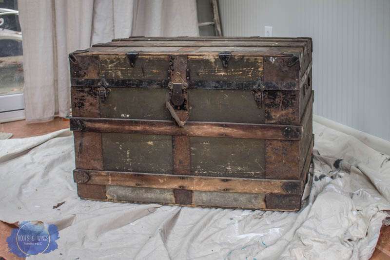 An old steamer trunk painting Refinishing the
