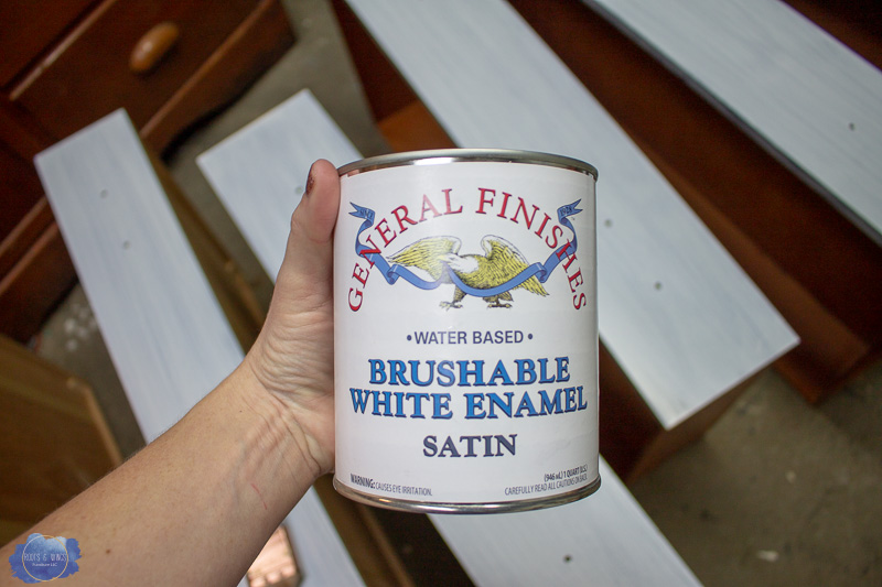 White Brushable Enamel Review and how to paint furniture white -1