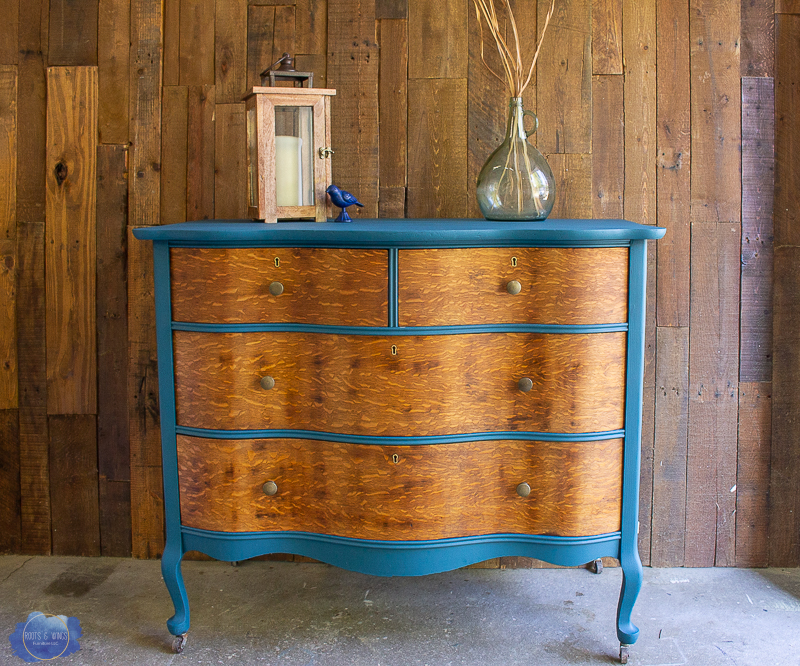 4 Steps To Get Rid Of That Musty Smell, How To Get Smell Out Of Antique Dresser