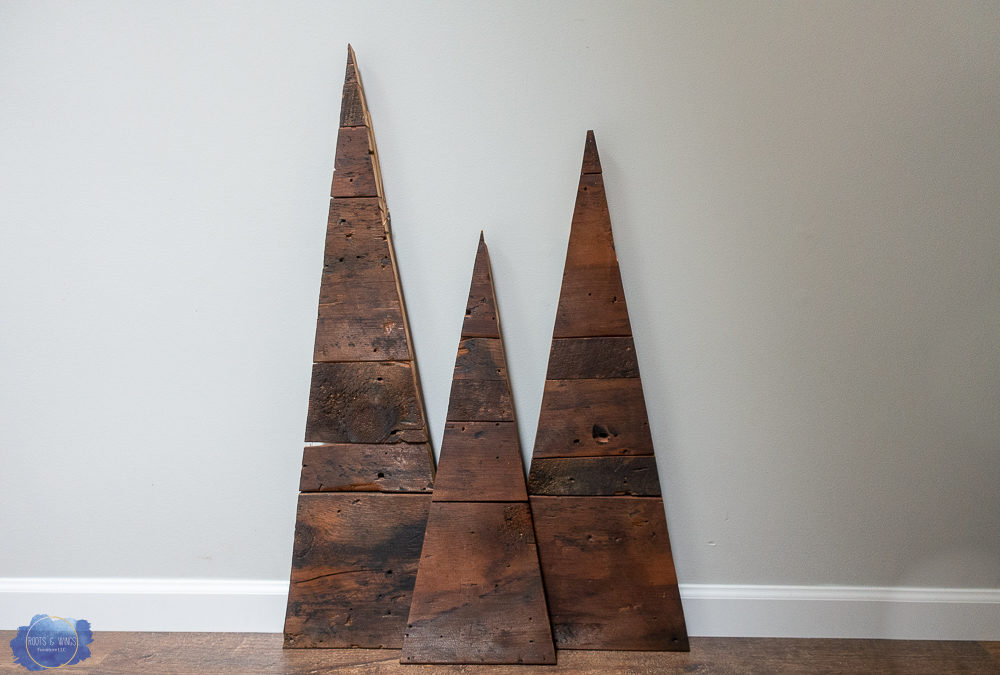 7 Easy Steps to Make Wooden Christmas Trees